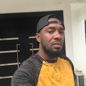 Meet your Posher, Emanuel